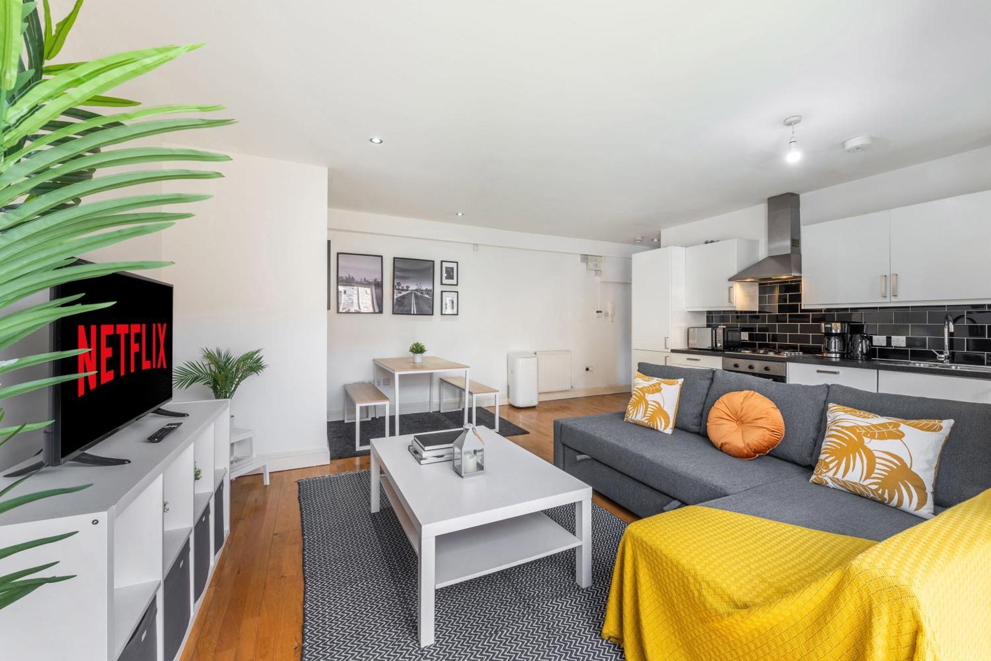 London Waterloo Apartment With Large Private Terrace - View Of The London Eye - 1 Bedroom 1 Bath Exterior photo